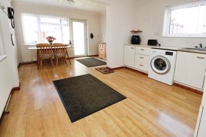 MALTINGS ROAD- click for photo gallery